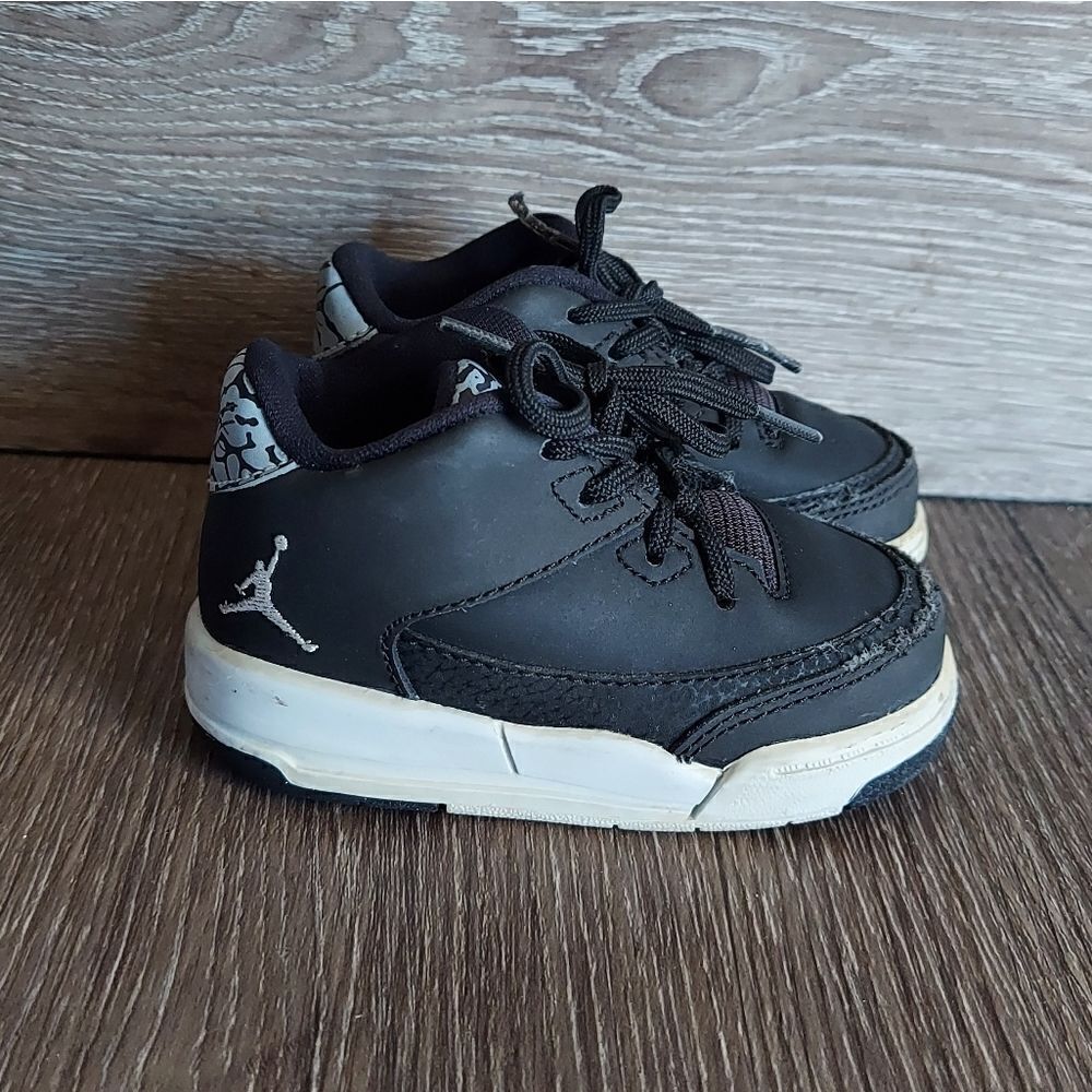 Nike 820248-020 Jordan Flight Black White Size 4C